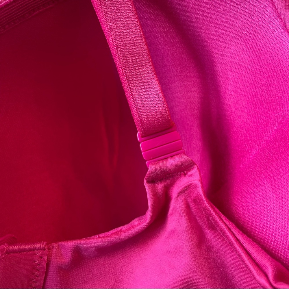 Victoria's Secret Body by Victoria Lined Perfect Coverage Bra Fuchsia Size 36D - Picture 6 of 12